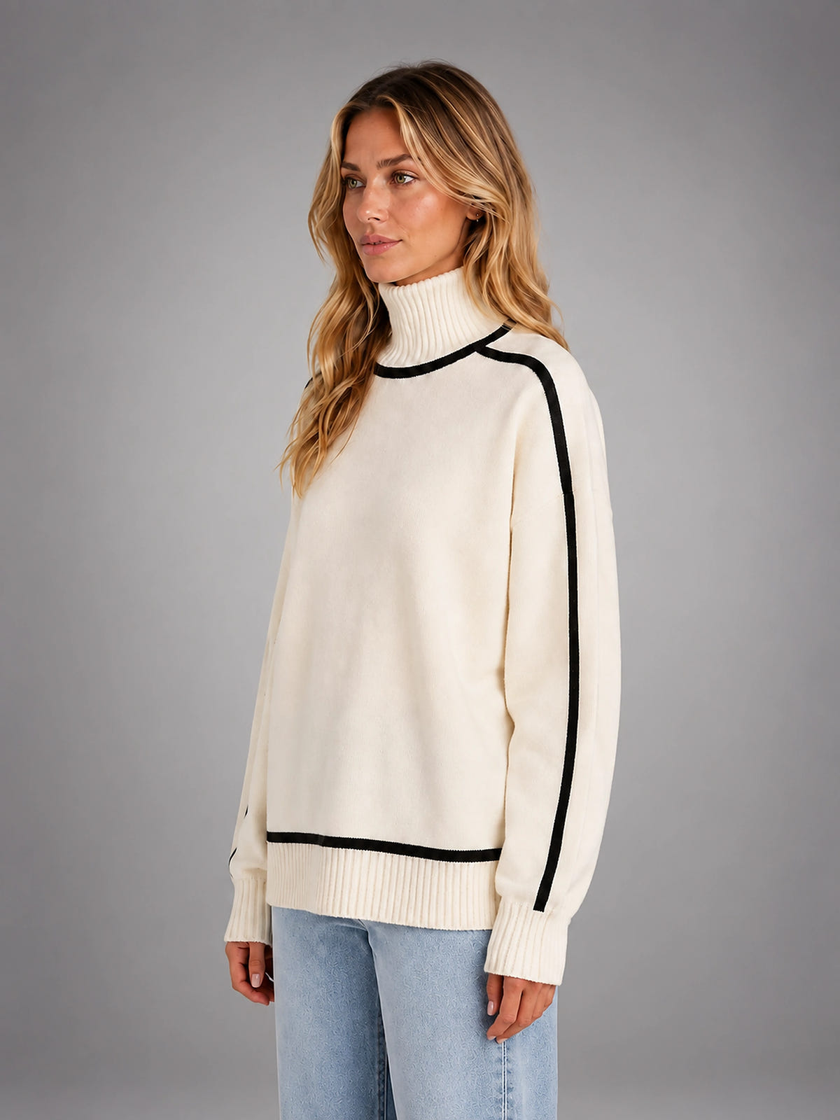 Women's Turtleneck Pullover Sweater – Soft Oversized Knit - Cream