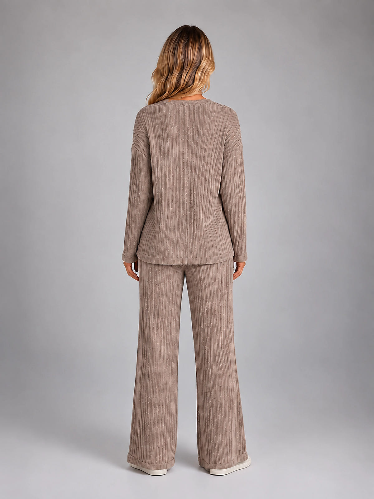 Women's Ribbed Lounge Set – V Neck and Wide Leg Pants - Brown