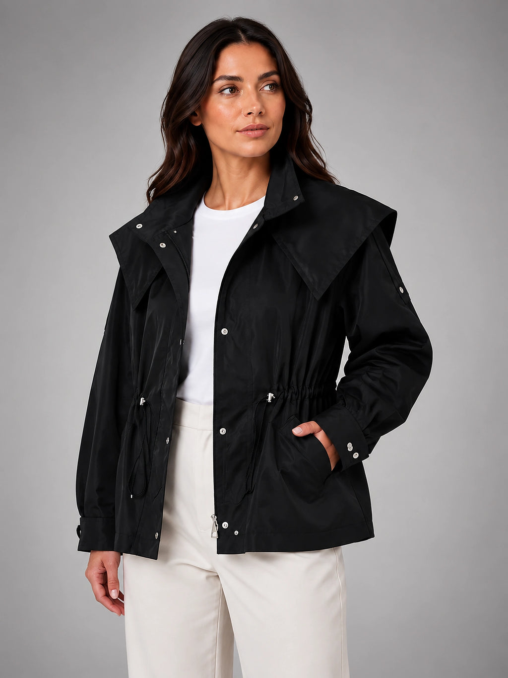 Women's Cropped Structured Jacket – Squared Shoulder Line - Black