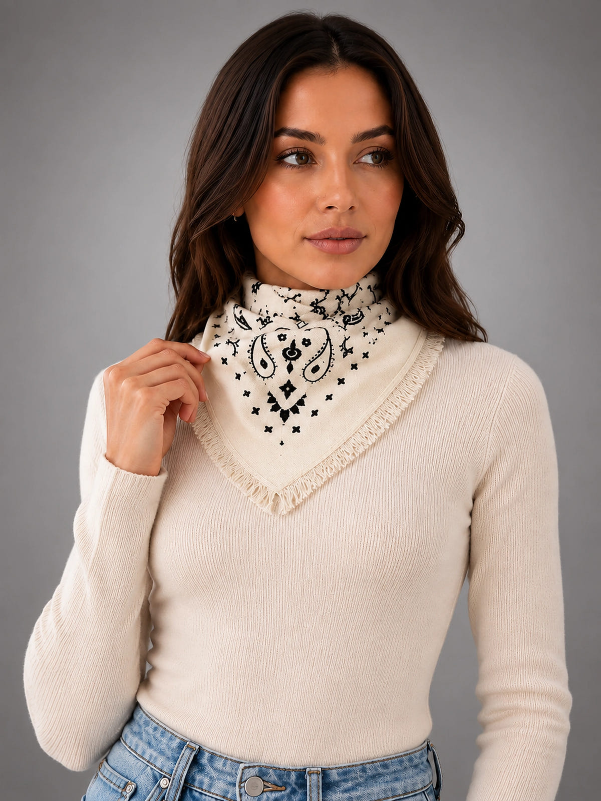Women's Paisley Bandana Scarf – Square Neckerchief - Ivory/Black