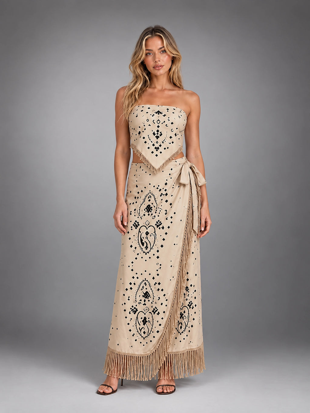 Women's Paisley Matching Set – Tassel Detail - Cream/Black Paisley