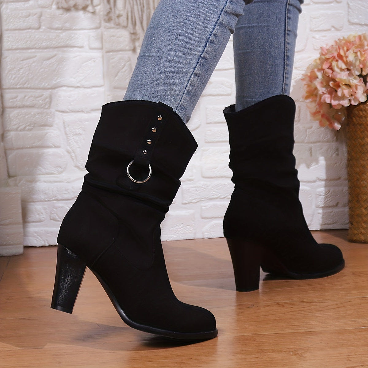 Women's Western Ankle Boots – Slouchy, Block Heel, Black – view 4