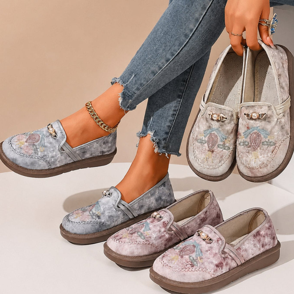 Women's Floral Embroidered Loafers – Pearl-Style Bow, alternative view