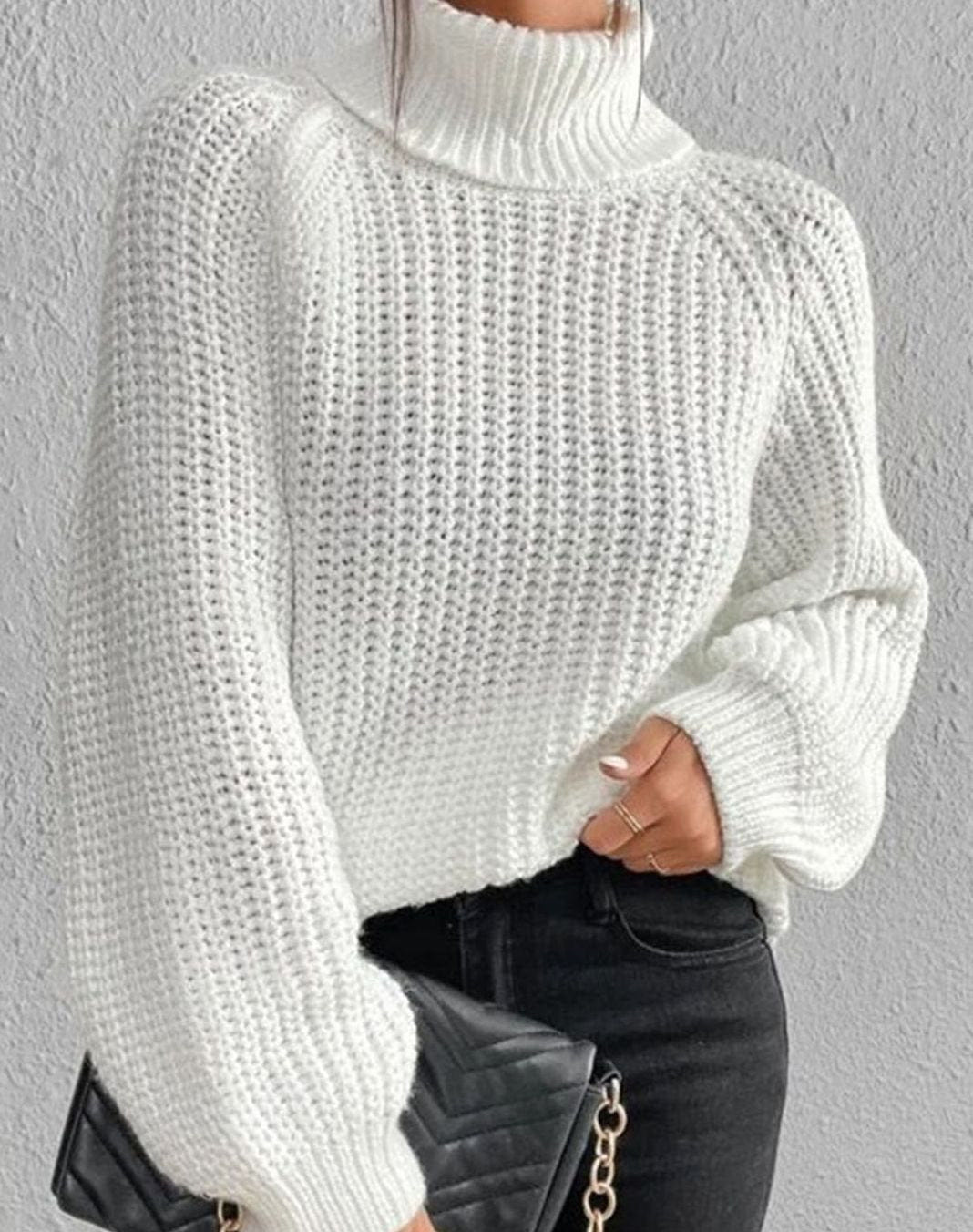 Women's Fitted Ribbed Turtleneck Sweater – Long Sleeves, alternative view