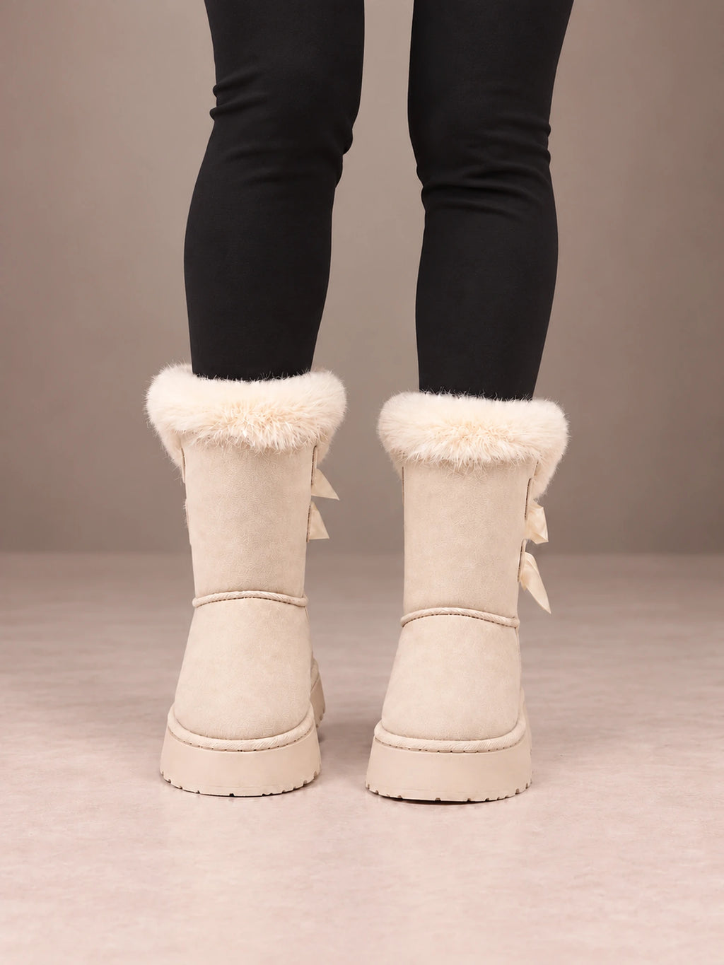 Women's Bow Detail Winter Boots – Fleece-Lined Platform Sole in Cream, front view