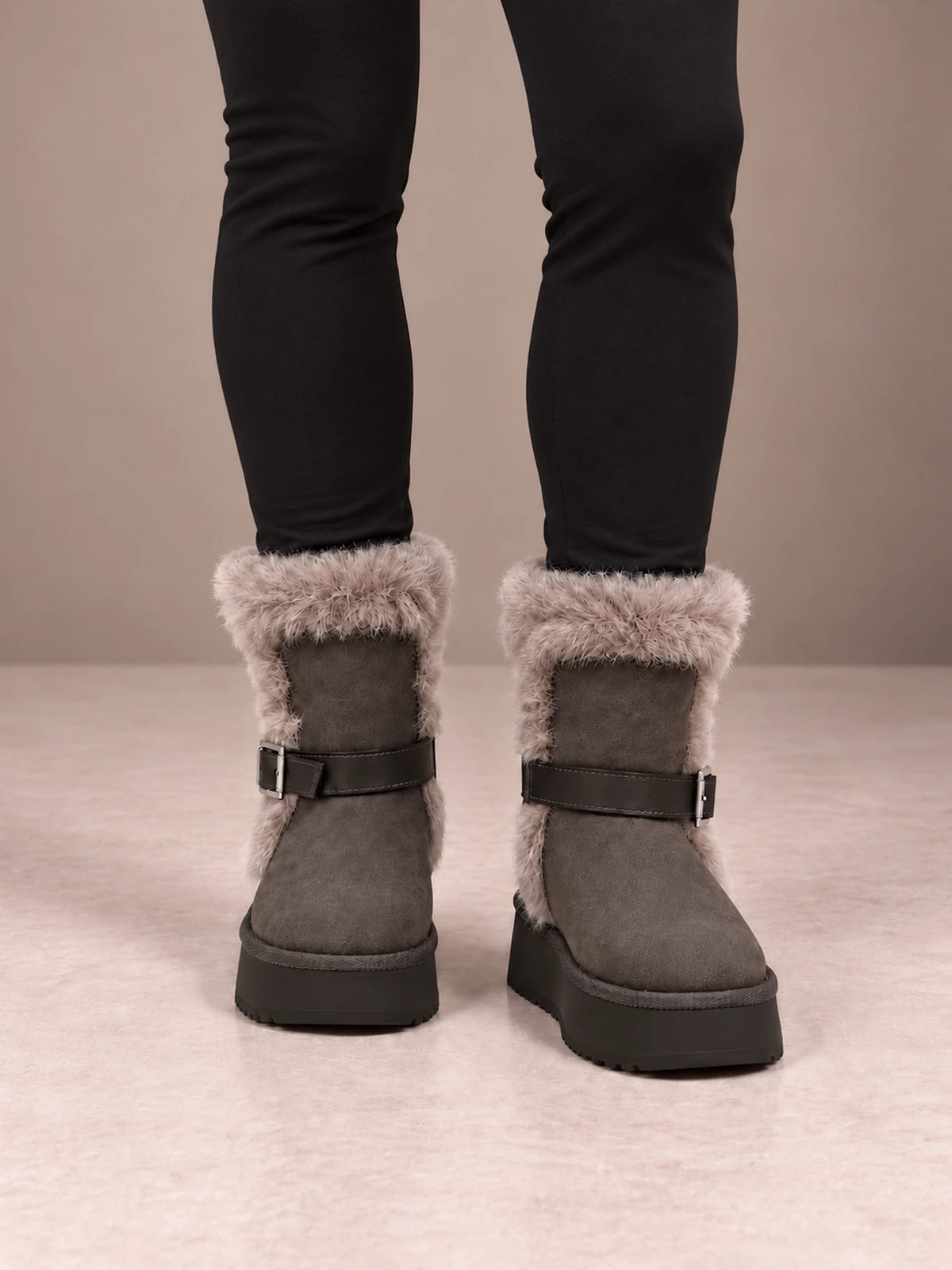 Women's Buckle Fur Trim Boots – Platform Ankle Winter Boots in Gray, front view